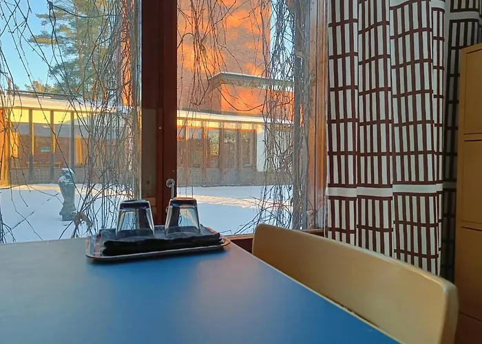 Saeynaetsalo Town Hall * Saynatsalo